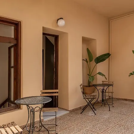 Πανδοχείο Old Town Χανιά