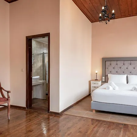 Old Town Πανδοχείο 3*